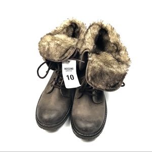 New Mossimo Faux Fur Lined Ankle Boots